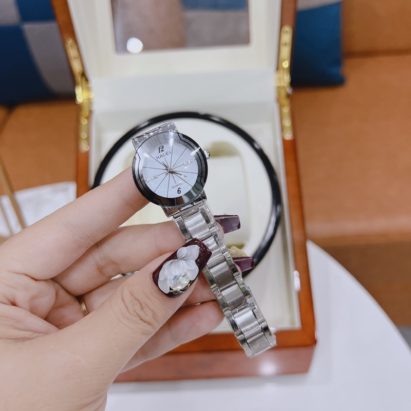 Đồng hồ nữ halei mặt tròn quai hợp kim , chống nước