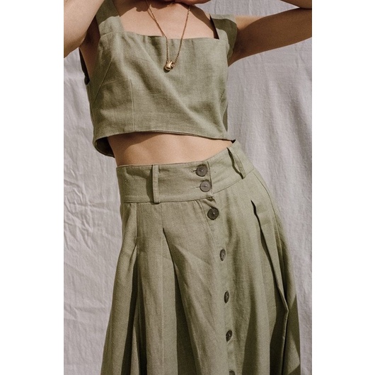 Giảm 50% Set Linen chân váy nẹp cúc gỗ