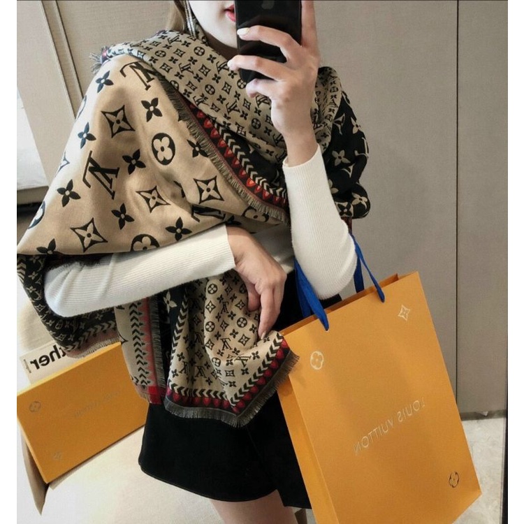 Khăn choàng cổ thời trang cao cấp