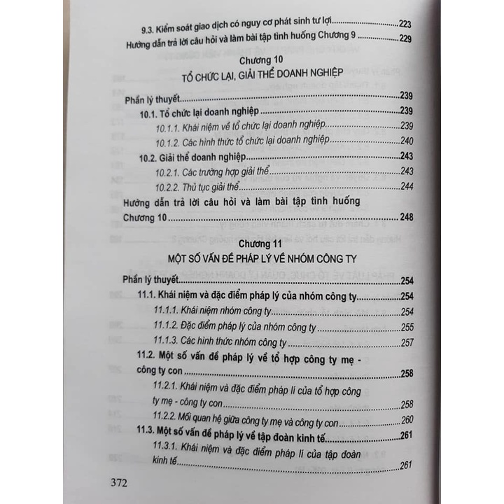 Sách Hướng Dẫn Môn Học Luật Thương Mại Tập 1