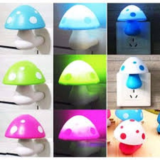 Đèn ngủ cảm ứng ánh sáng - đèn hình nấm .