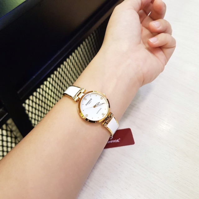 Đồng hồ nữ SUNRISE 9991SB, Vành Đá sang trọng,full hộp thẻ chính hãng, Kính Sapphire chống xước chống nước tốt | BigBuy360 - bigbuy360.vn
