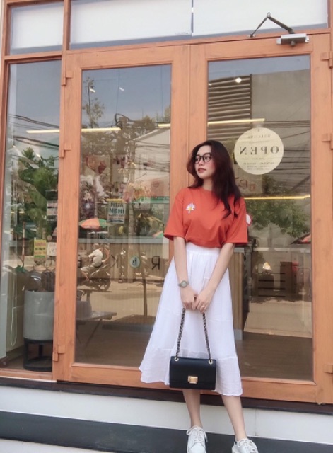 Set Đồ Basic gồm áo Daisyy Tee Và chân váy trắng ceci Skirt ( có tách lẻ )