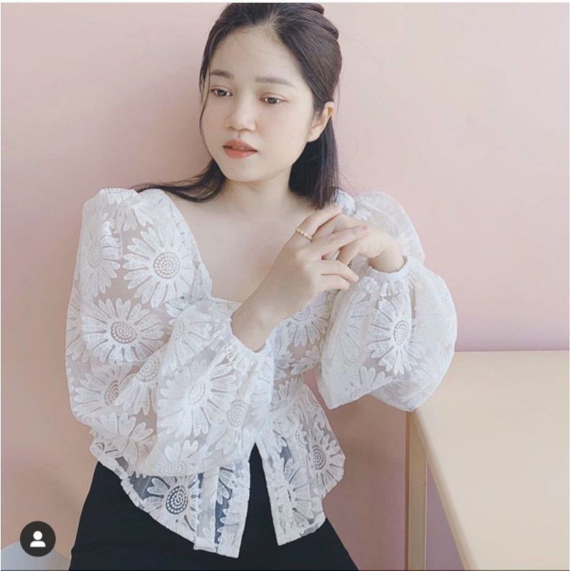 😚 Áo pelum trắng ren hoa nổi mới về nàng ơi. Chất ren lưới dày dặn, hoa thêu tỉ mỉ. Nàng mặc đi làm, đi chơi