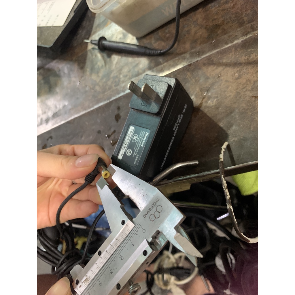 🌟QUA SỬ DỤNG,CŨ 🌟Cục sạc máy Pos S90 HUNTKEY NEXGO 9.5V - 2.4A / 4A  9V - 2.5A 8.5V 2.5A chân nhỏ / nhỡ / to kèm dây