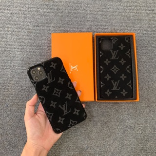 ỐP LƯNG IN HOẠ TIẾT LV MONOGRAM SANG CHẢNH DÀNH CHO ĐIÊN THOẠI