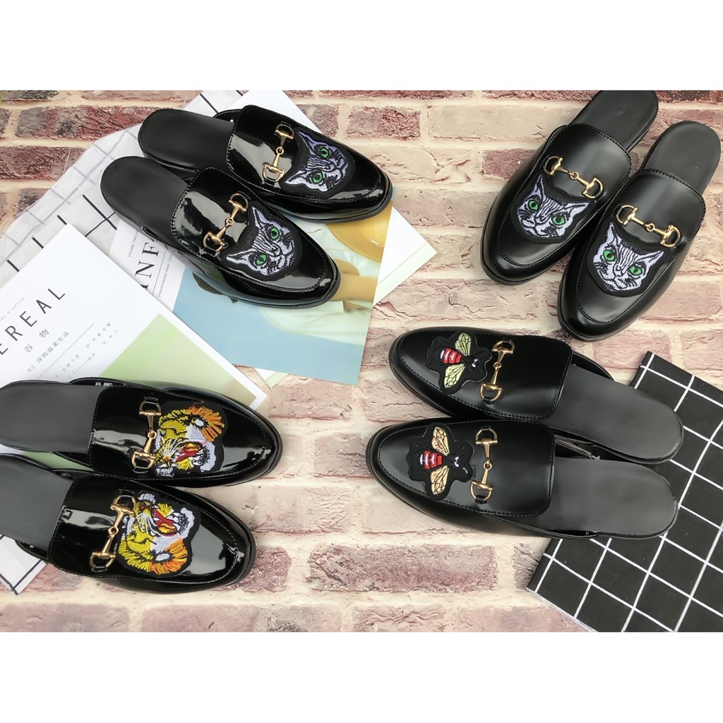 Sục lười nam mũi nhọn chất liệu da bóng, ️Dép sục nam cao cấp thêu hình mèo phong cách trẻ trung - Mã SN02 | BigBuy360 - bigbuy360.vn
