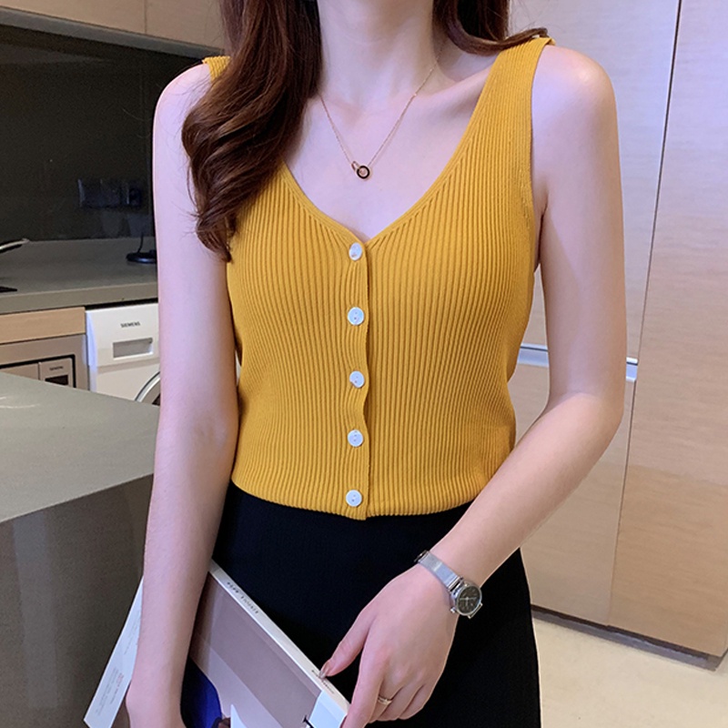Áo Tank Top Sát Nách Cổ Chữ V Phối Nút Phía Trước Thiết Kế Quyến Rũ