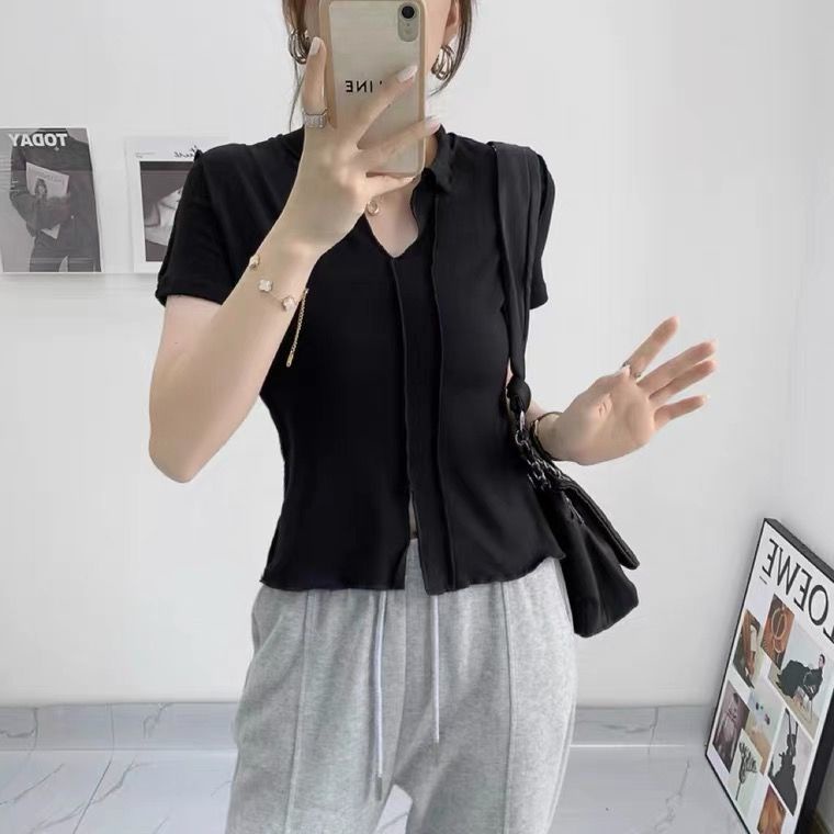 Áo Thun Tay Ngắn Cổ Chữ V Xẻ Tà Dáng Ôm Màu Trắng Thời Trang Cho Nữ