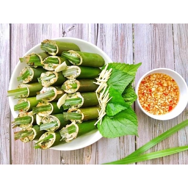 Ốc nhồi ống nứa vỉ 20 ống