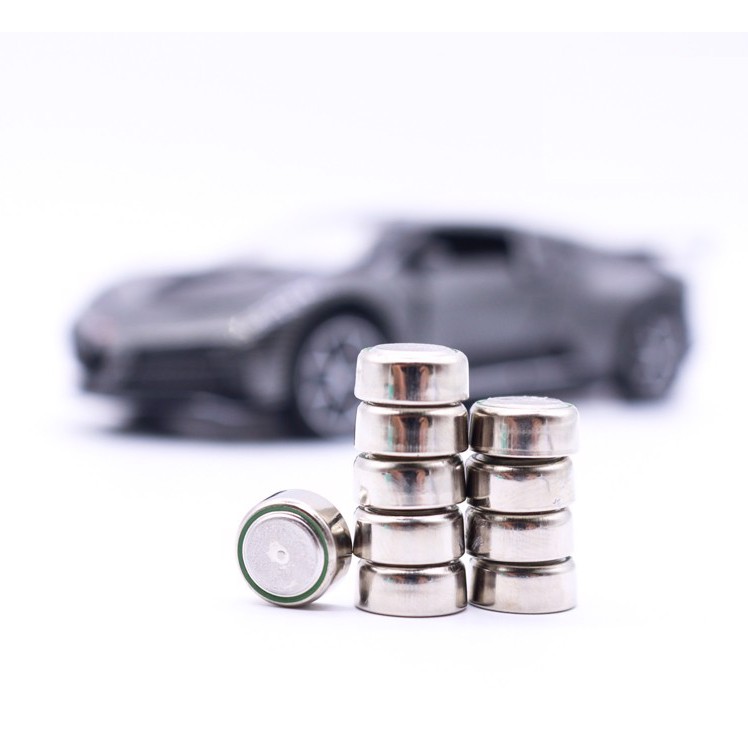 Pin đồ chơi trẻ em LR44 lắp vào đèn chiếu sáng