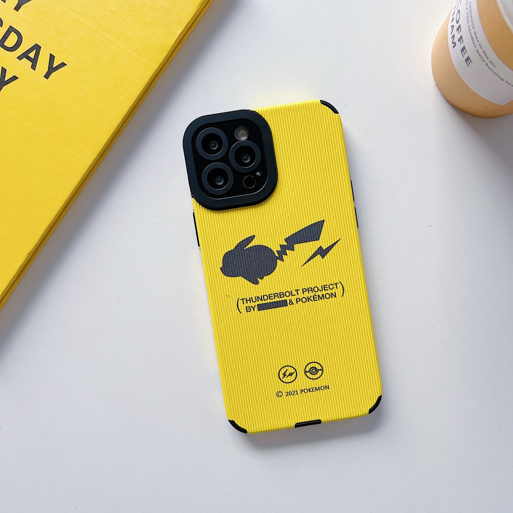 Ốp Điện Thoại Màu Vàng Họa Tiết Hoạt Hình Pikachu Thời Trang Chống Sốc Cho iPhone 14 / 13 / 12 / 11 / X / 8 / 7P