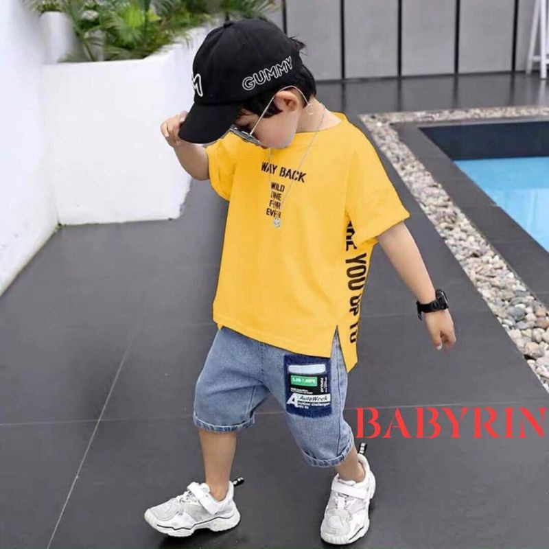 Bộ jean stylist 2 vạt ngắn và dài in chữ 2 màu 2 bên Baby Rin size 10-15