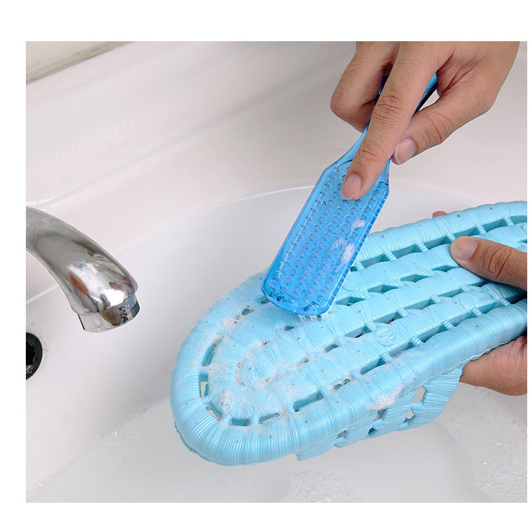 Bàn chải cọ rửa vệ sinh giày dép nhựa trong nhiều màu