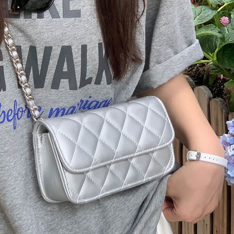 Túi Đeo Chéo Hình Vuông Nhỏ Màu Bạc 2022 Có Thể Điều Chỉnh Thời Trang Cho Nữ Gylb1375