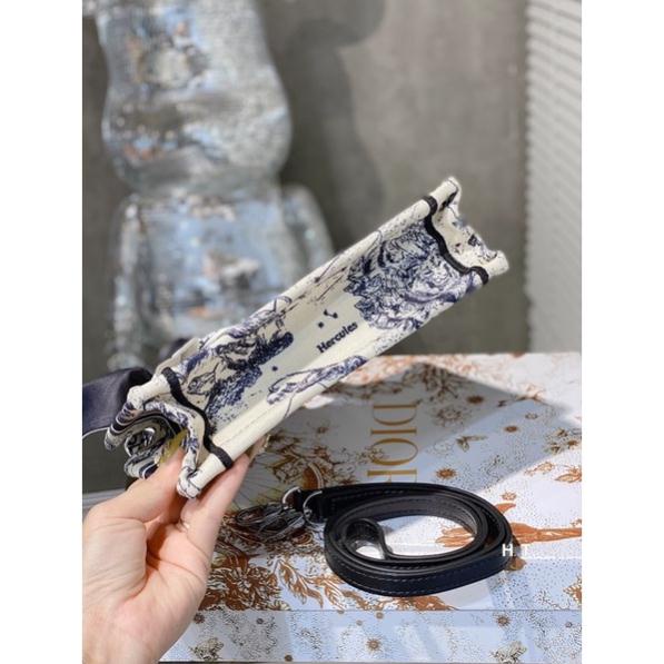 ✅Túi CD TOTEBOOK SMALL 22x24x8cm - Bản SUP [Fullbox]