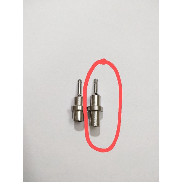 Ti Xả Cricket Bản Mõm Dài 3 lỗ Xả Chất Liệu Bằng inox