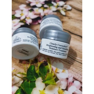 Kem dưỡng - Dermatologist Solutions™ Clearly Corrective Brightening & Smoothing Moisture Treatment