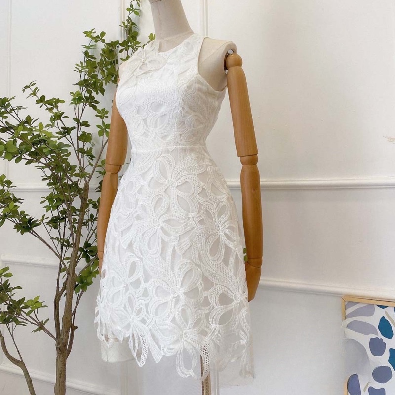 ĐẦM REN SÁT NÁCH KÈM HOA HẠT CƯỜM NƠ 3 MÀU - CHẤT REN CAO CẤP - MÀU CAM /  TRẮNG / ĐEN alohashop91