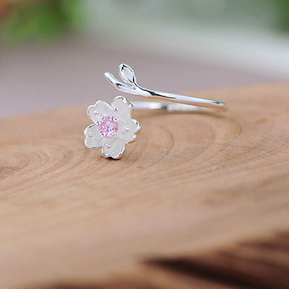 Nhẫn dạng hở hình cành hoa thiết kế bắt mắt