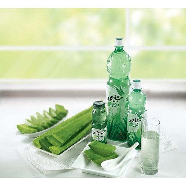 Nước ép trái cây Woongjin chai thủy tinh 180ml