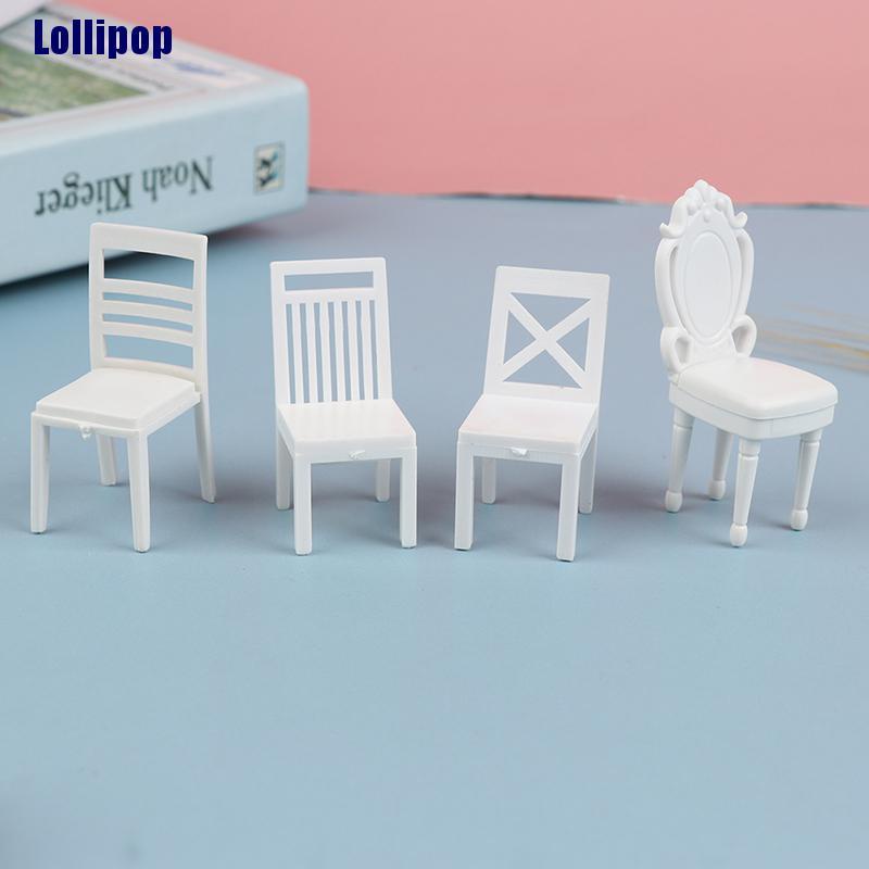 Mô hình ghế ngồi tỉ lệ 1:20 trang trí nhà búp bê