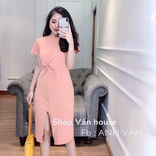 Váy xoắn eo