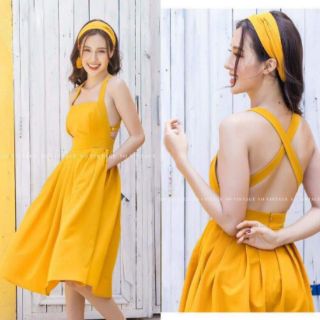 ĐẦM MAXI VÀNG CHÉO LƯNG DẬP LY