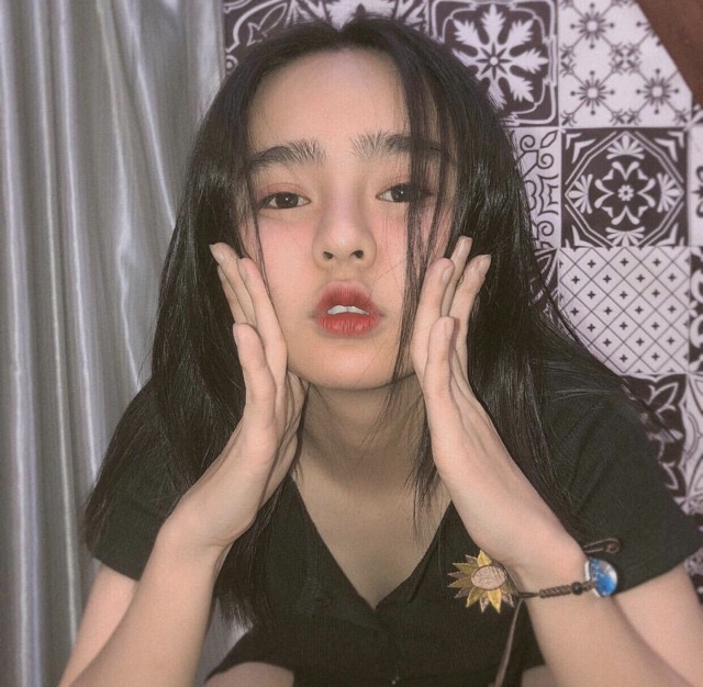 ÁO CROPTOP CÀI NÚT THÊU HOA🌻 ( KÈM HÌNH THẬT ) | BigBuy360 - bigbuy360.vn