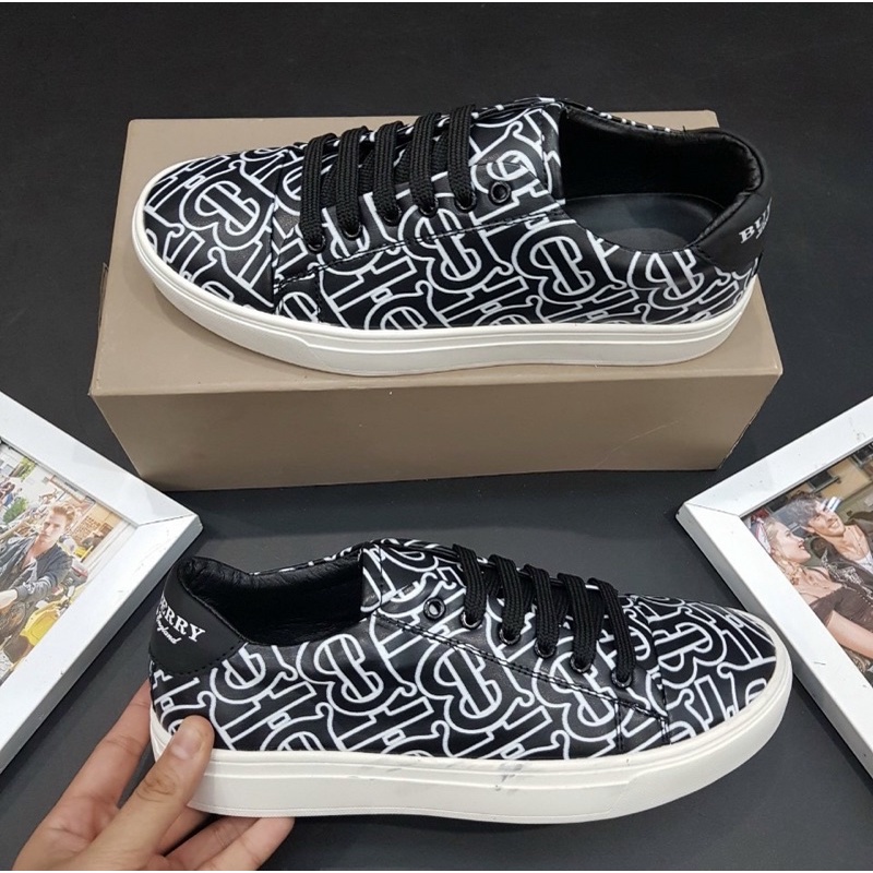 Giầy thời trang có hoạ tiết vân logo ba mầu trắng đen xanh, Giầy nam buộc dây phong cách trẻ trung btshop từ 38 đến 42