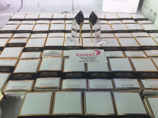 Nước hoa mini chiế guốc 7ml Goodgirl Legere | BigBuy360 - bigbuy360.vn