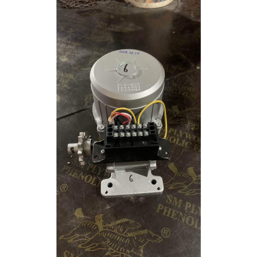 motor cổng xếp 370w Qisheng