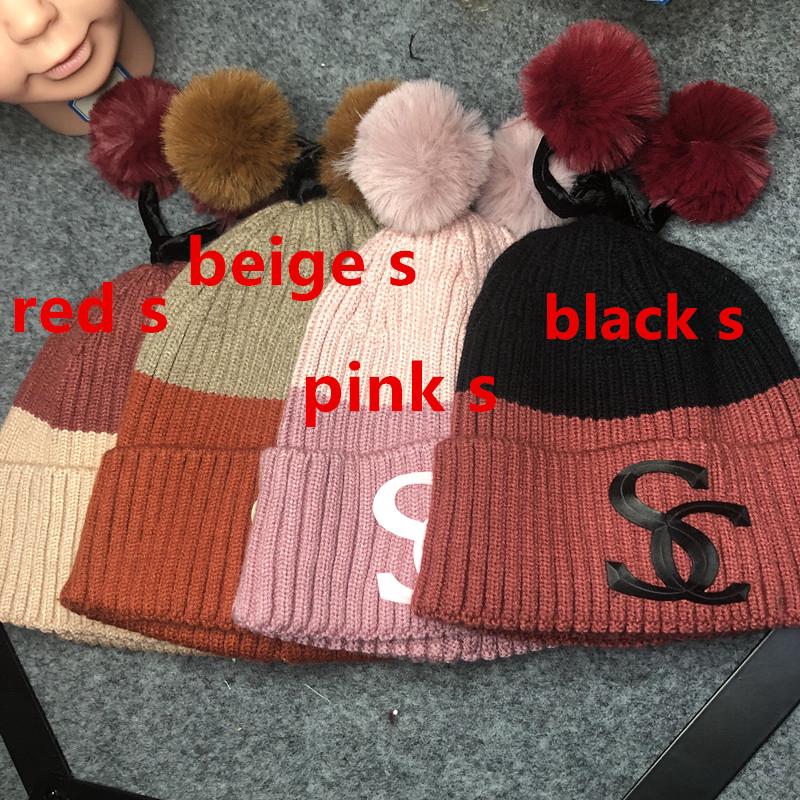Lovely family wool hat for babies