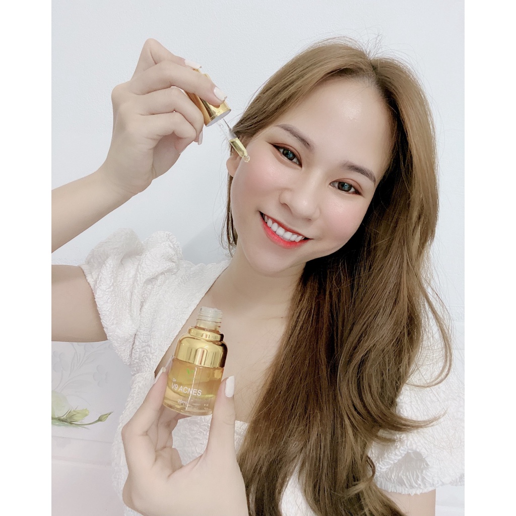 [BỘ ĐÔI] Tinh chất rau má V9Queen, serum giảm mụn 20ml + sữa rửa mặt tạo bọt dịu nhẹ 120ml