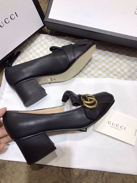 Giày cao gót siêu cấp