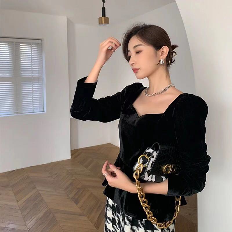 Áo nhung tay dài phồng cổ vuông thời trang mùa thu quyến rũ dành cho nữ