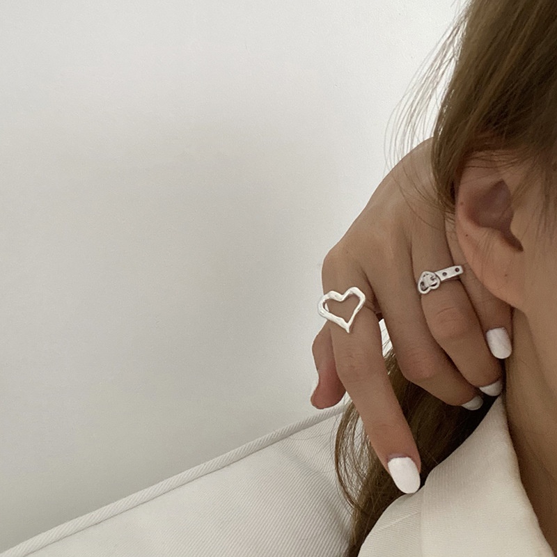 Nhẫn Đeo Thắt Lưng Hình Trái Tim Màu Bạc Thiết Kế Đục Lỗ Thanh Lịch Thời Trang Cho Nữ
