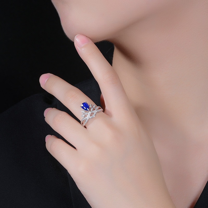 Sang Trọng Hình Quả Lê Thái Nhẫn Khảm Màu Đá Quý
