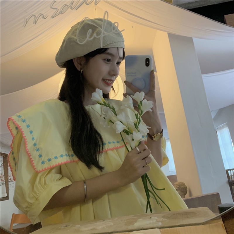 Áo Sơ Mi Tay Phồng Thêu Họa Tiết Kiểu Công Chúa Pháp Xinh Xắn Cho Nữ