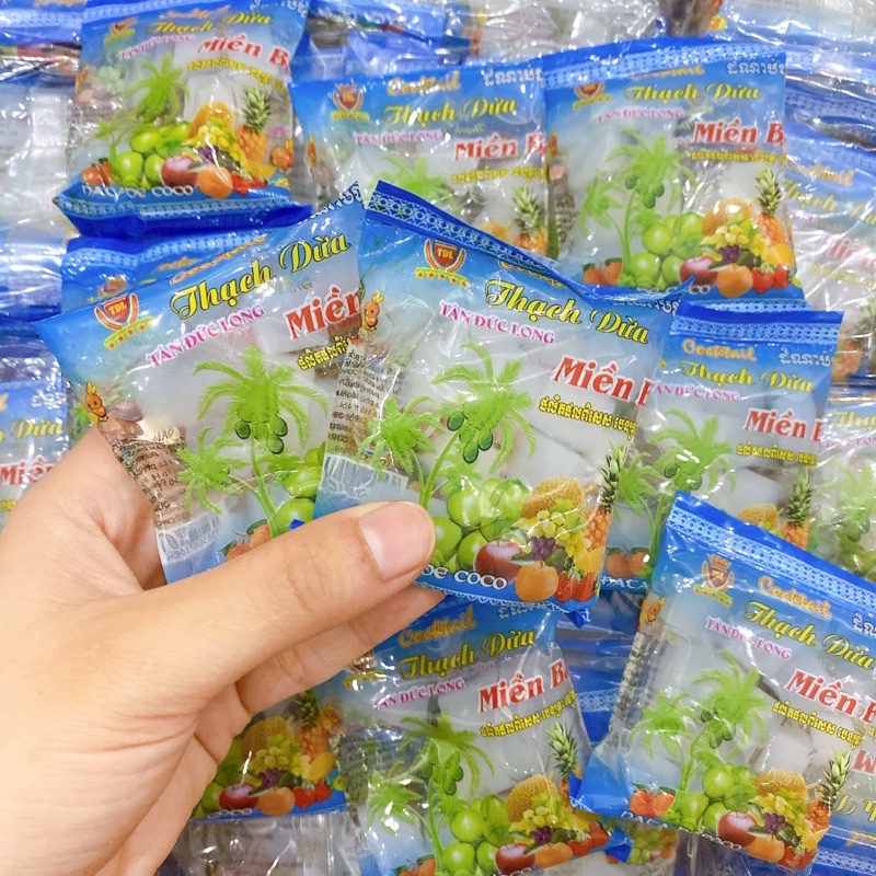 Thạch Dừa Miền Bắc Thơm Ngon - TaaYaa Food Đồ Ăn Vặt Tuổi Thơ