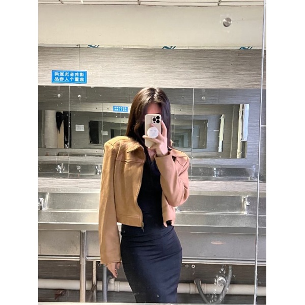 Áo khoác Suede Leather dáng ngắn