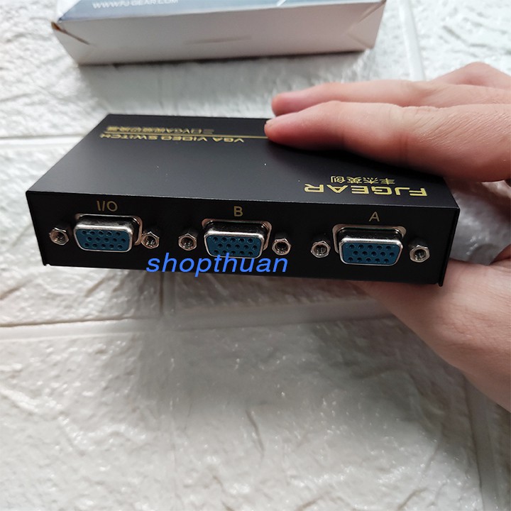 2 CPU Ra 1 Màn Hình (Bộ Chia VGA Video Switch)