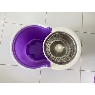 Thùng lau nhà 360 độ
