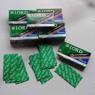 Hộp  lam xanh , có 10 lưỡi
