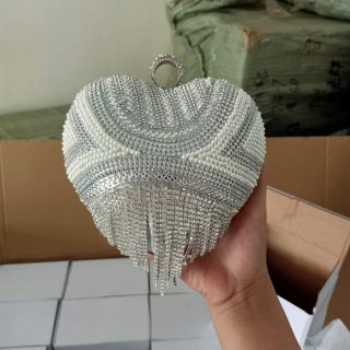 Cốp đá dự tiệc sang chảnh