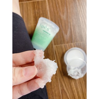 Tẩy da chết cho tóc Spes từ muối biển