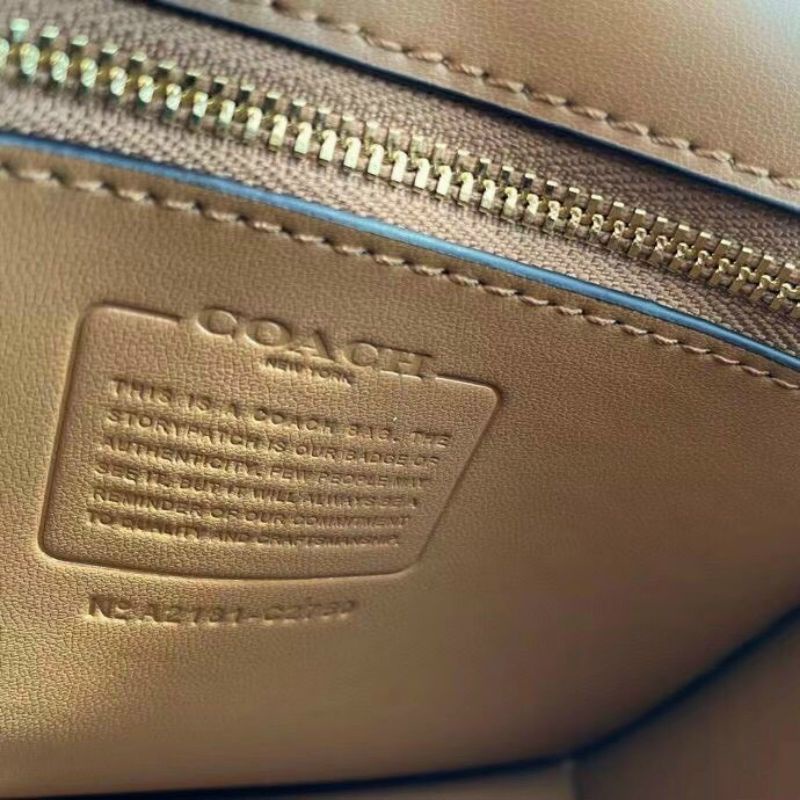 TÚI COACH TRẮNG PHỐI HOA XINH