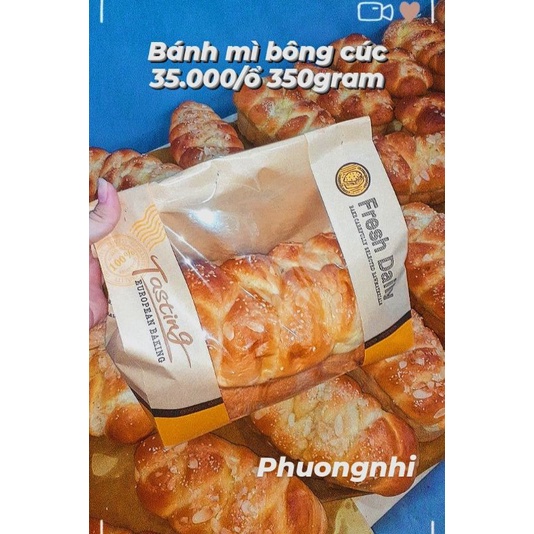 Bánh mì hoa cúc hạnh nhân/chà bông mặn - bánh mì nho dừa