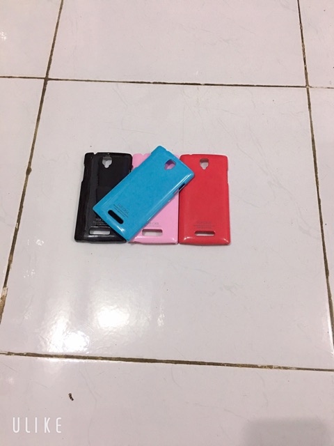 Ốp lưng oppo R831S hiệu Sgp