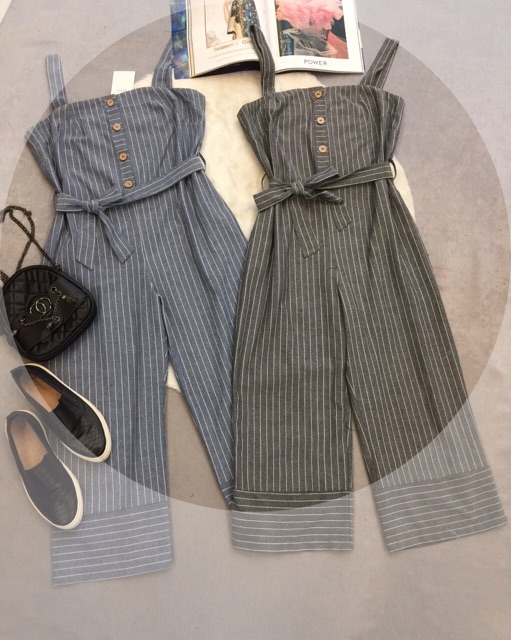Jumsuit quần suông kèm belt